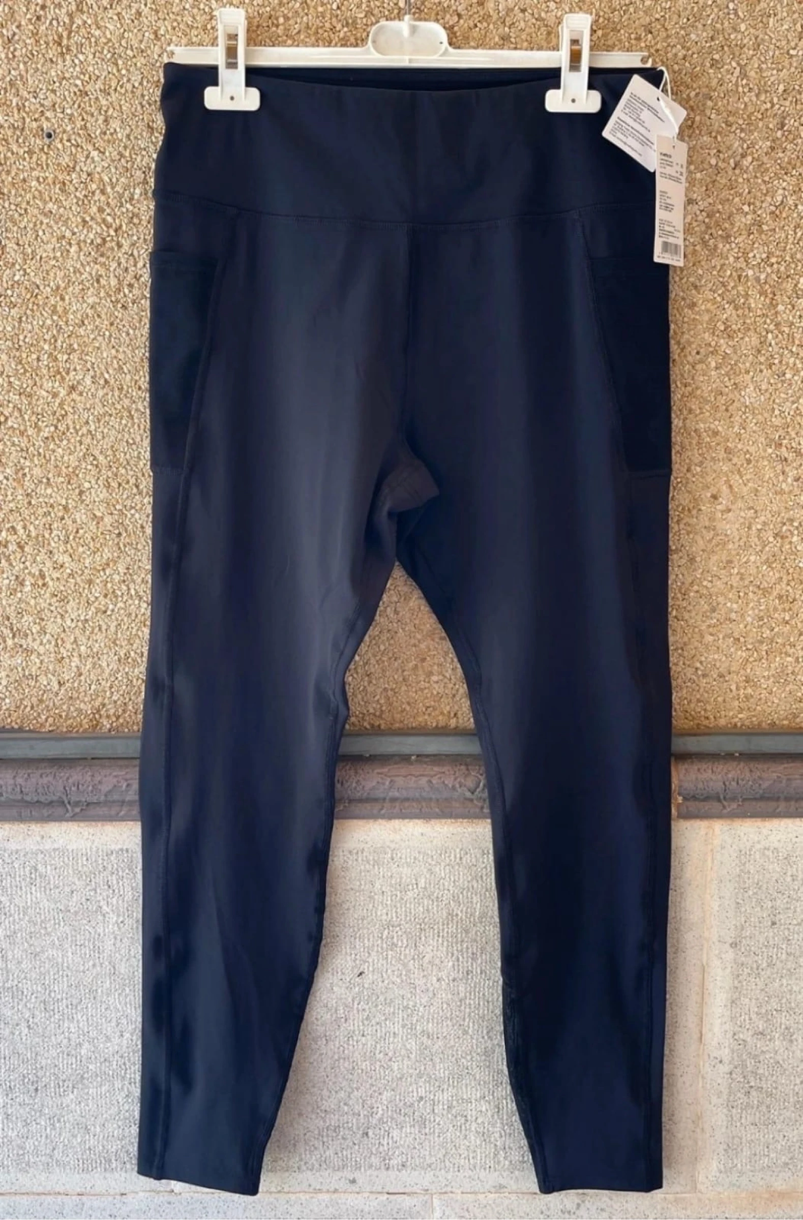 Mallas Técnicas Yvette Negras con Bolsillos y Malla • Talla XL • Nuevas con Etiquetas – photo 2